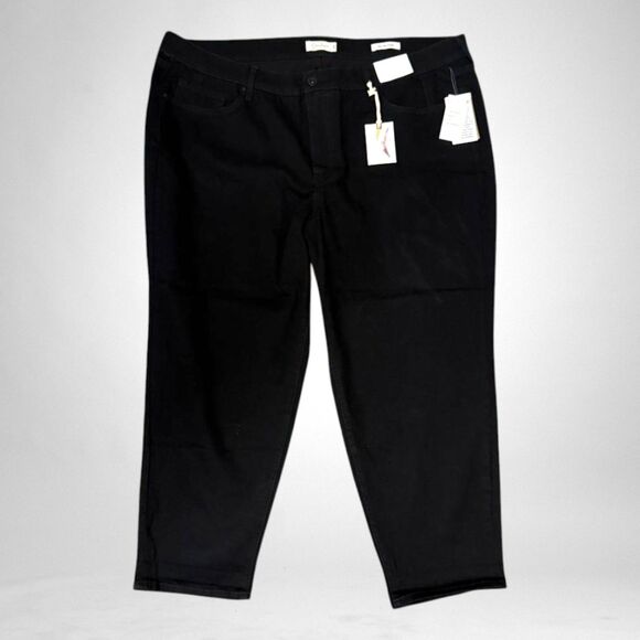 JESSICA SIMPSON Mika Best Friend Relaxed Fit Soft Sculp Black Jean NWT! Size 24W - Picture 1 of 7